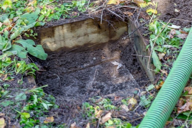 decommissioning septic tank