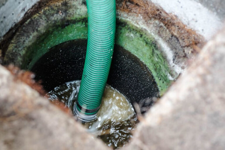 septic pumping