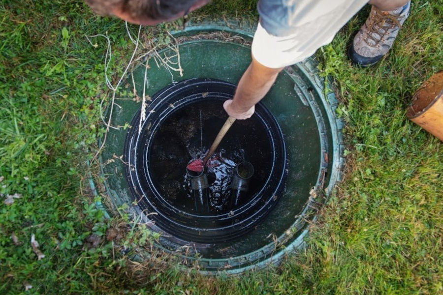 septic pumping